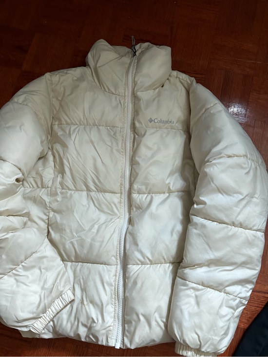 Columbia Jackets & Blazers - Columbia Off-White Quilted Puffer Jacket